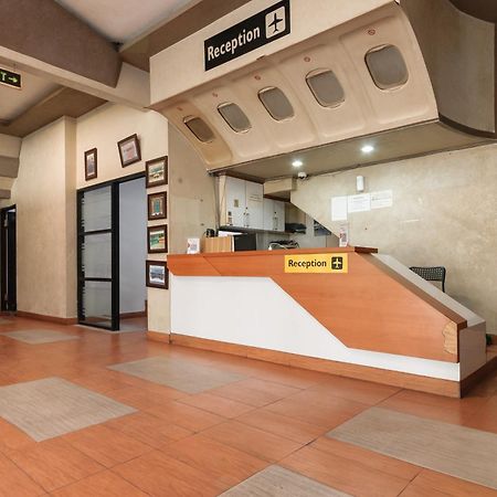 Reddoorz Near Mandaya Royal Hospital Puri Otel Tangerang Dış mekan fotoğraf