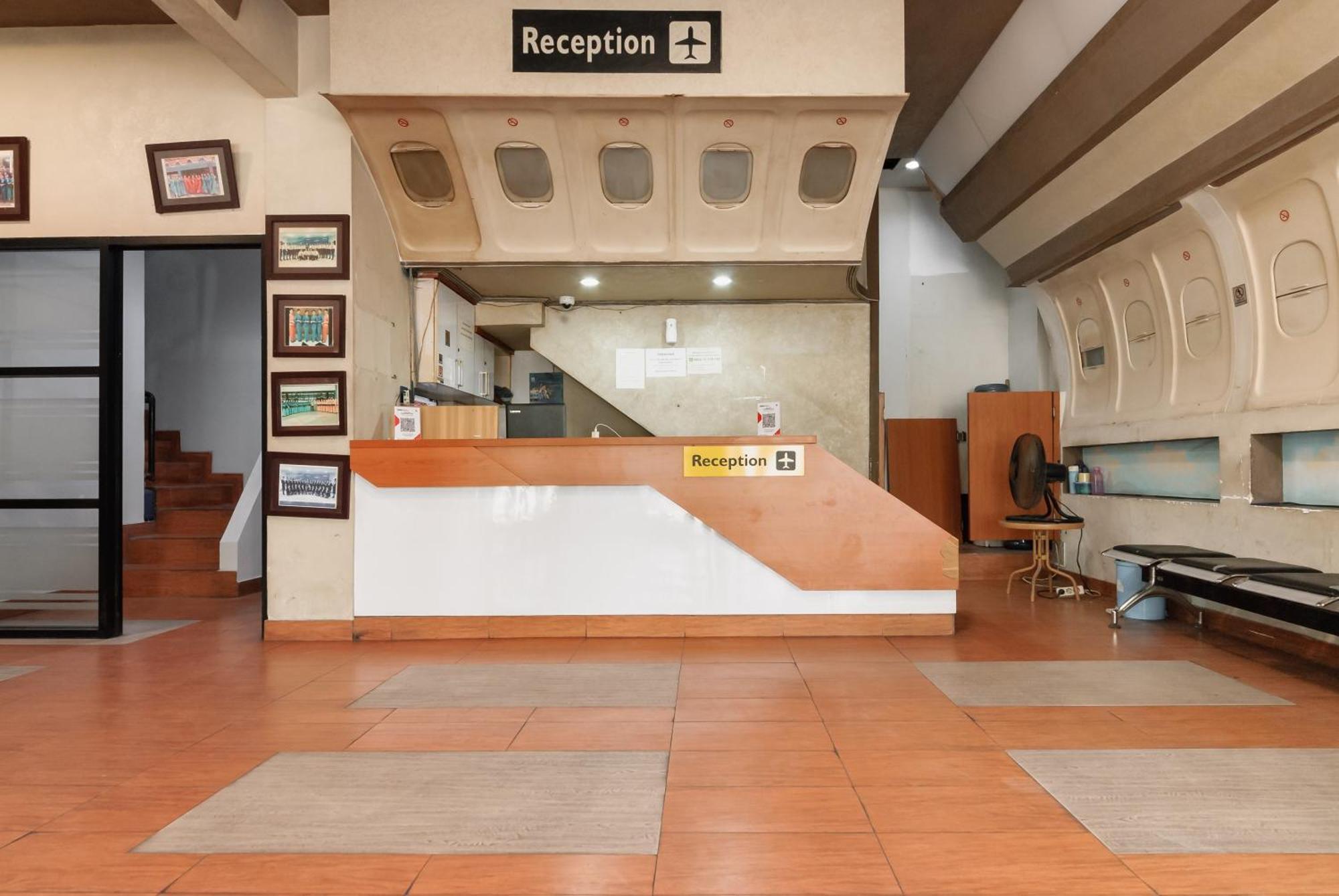 Reddoorz Near Mandaya Royal Hospital Puri Otel Tangerang Dış mekan fotoğraf