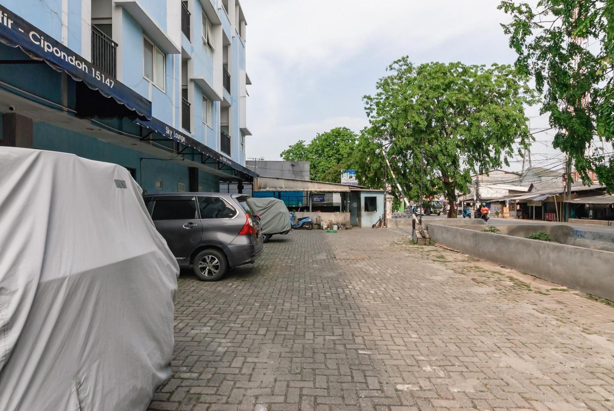 Reddoorz Near Mandaya Royal Hospital Puri Otel Tangerang Dış mekan fotoğraf