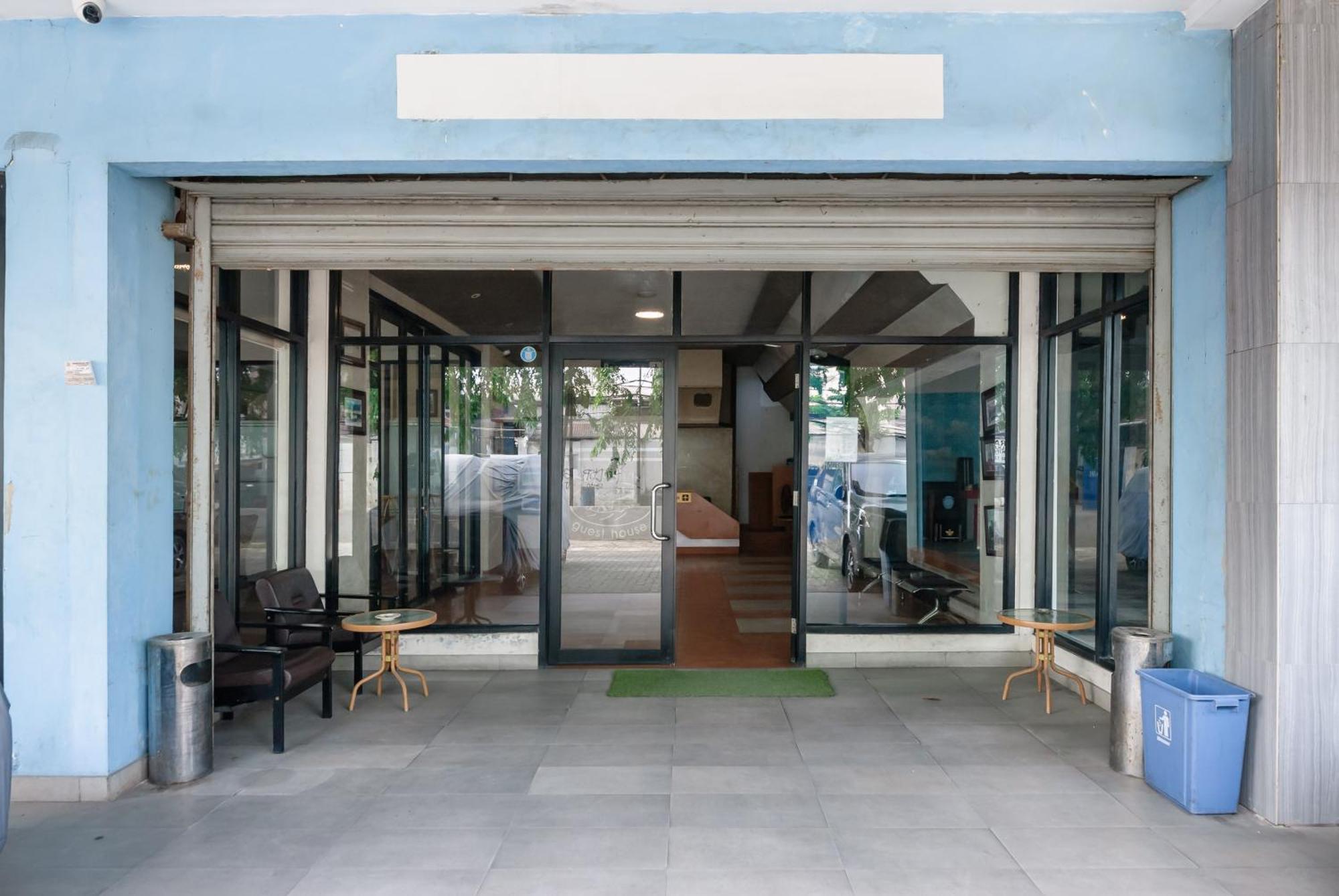 Reddoorz Near Mandaya Royal Hospital Puri Otel Tangerang Dış mekan fotoğraf