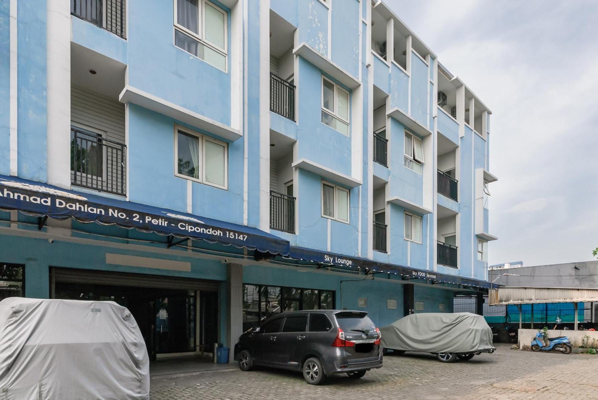 Reddoorz Near Mandaya Royal Hospital Puri Otel Tangerang Dış mekan fotoğraf