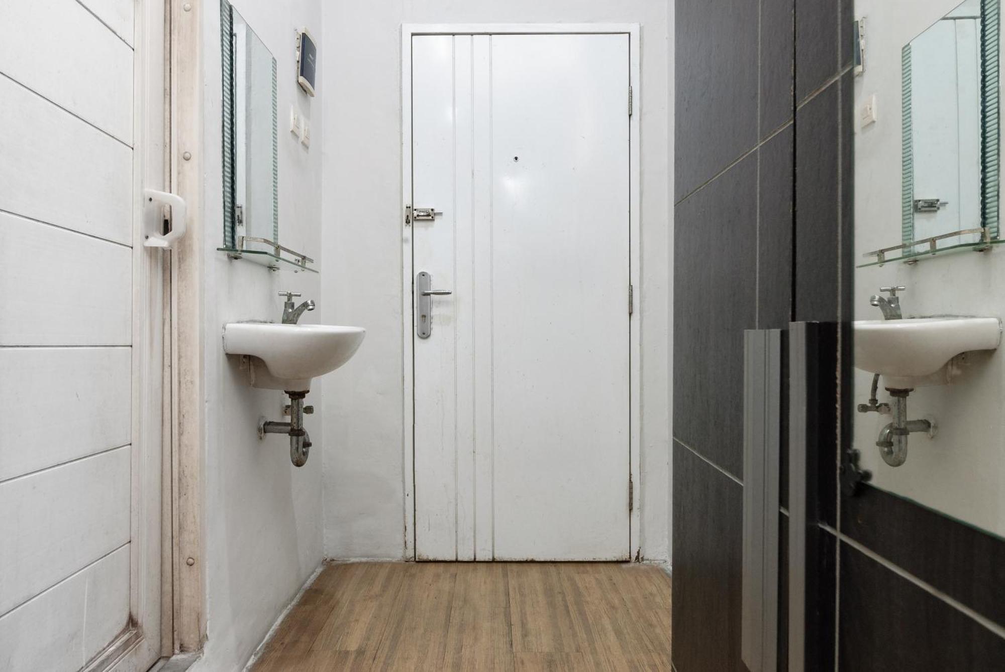 Reddoorz Near Mandaya Royal Hospital Puri Otel Tangerang Dış mekan fotoğraf